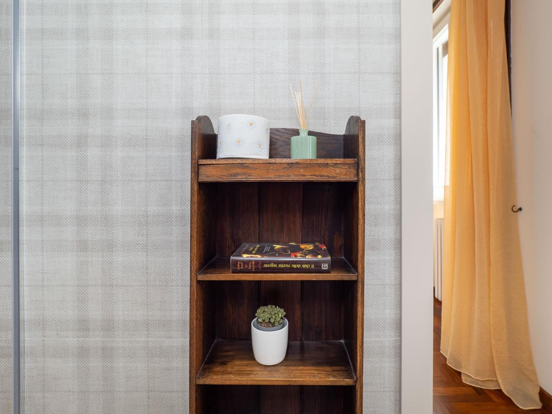Stylish Flat With Balcony - 15 Min To Duomo Apartment Милано Екстериор снимка