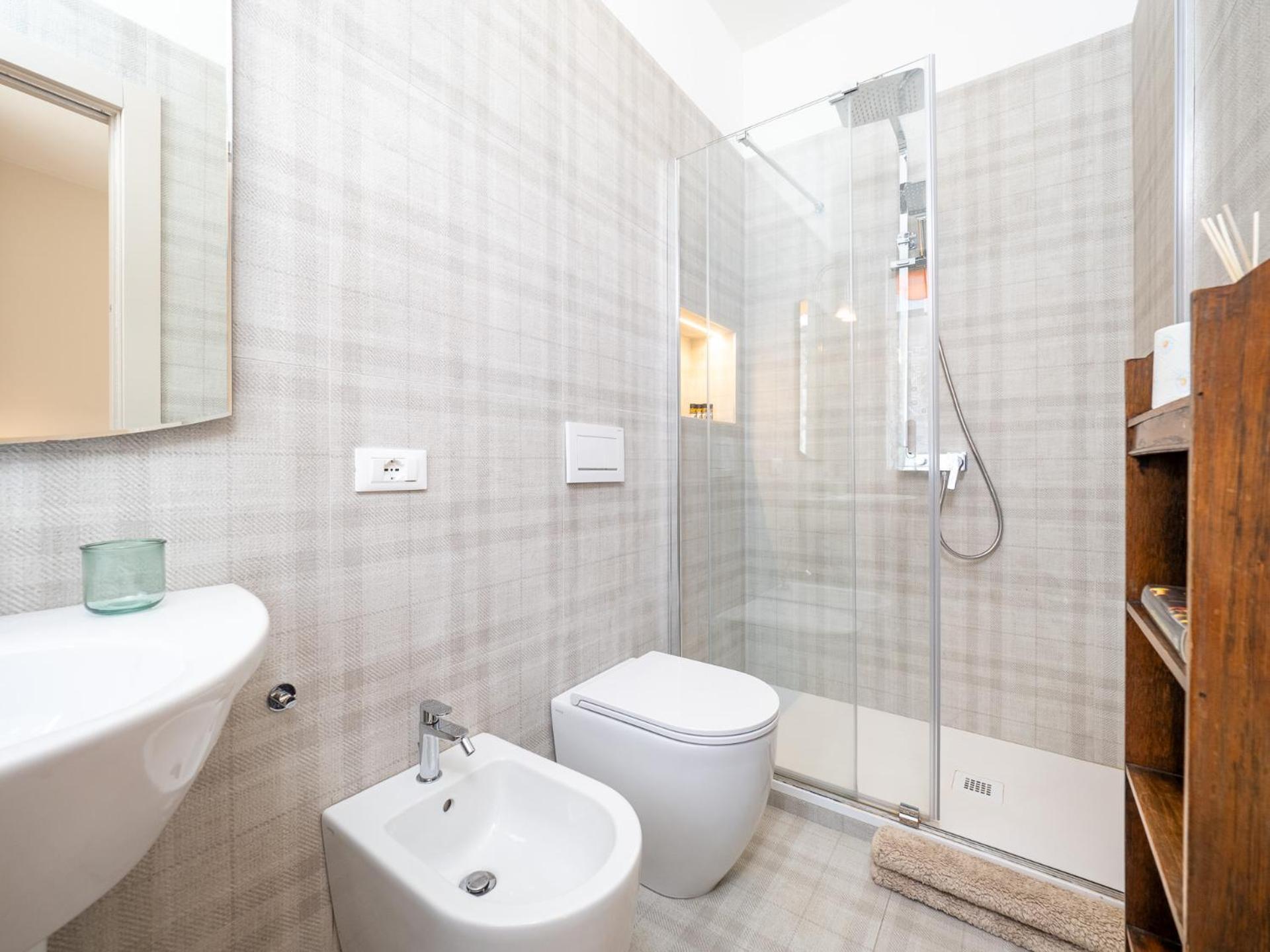 Stylish Flat With Balcony - 15 Min To Duomo Apartment Милано Екстериор снимка